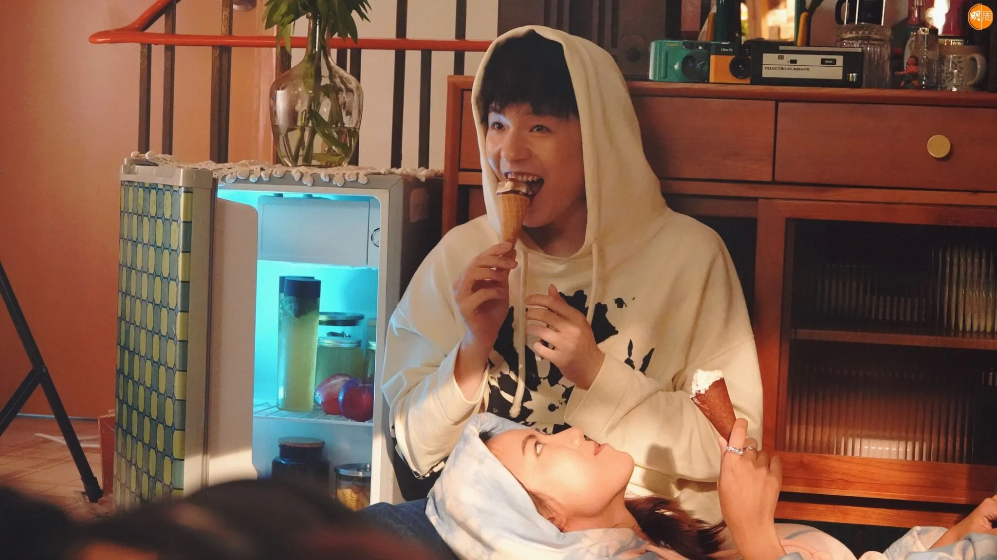 {"ARInfo":{"IsUseAR":false},"Version":"1.0.0","MakeupInfo":{"IsUseMakeup":false},"FaceliftInfo":{"IsChangeEyeLift":false,"IsChangeFacelift":false,"IsChangePostureLift":false,"IsChangeNose":false,"IsChangeFaceChin":false,"IsChangeMouth":false,"IsChangeThinFace":false},"BeautyInfo":{"SwitchMedicatedAcne":false,"IsAIBeauty":false,"IsBrightEyes":false,"IsSharpen":false,"IsOldBeauty":false,"IsReduceBlackEyes":false},"HandlerInfo":{"AppName":2},"FilterInfo":{"IsUseFilter":false}}