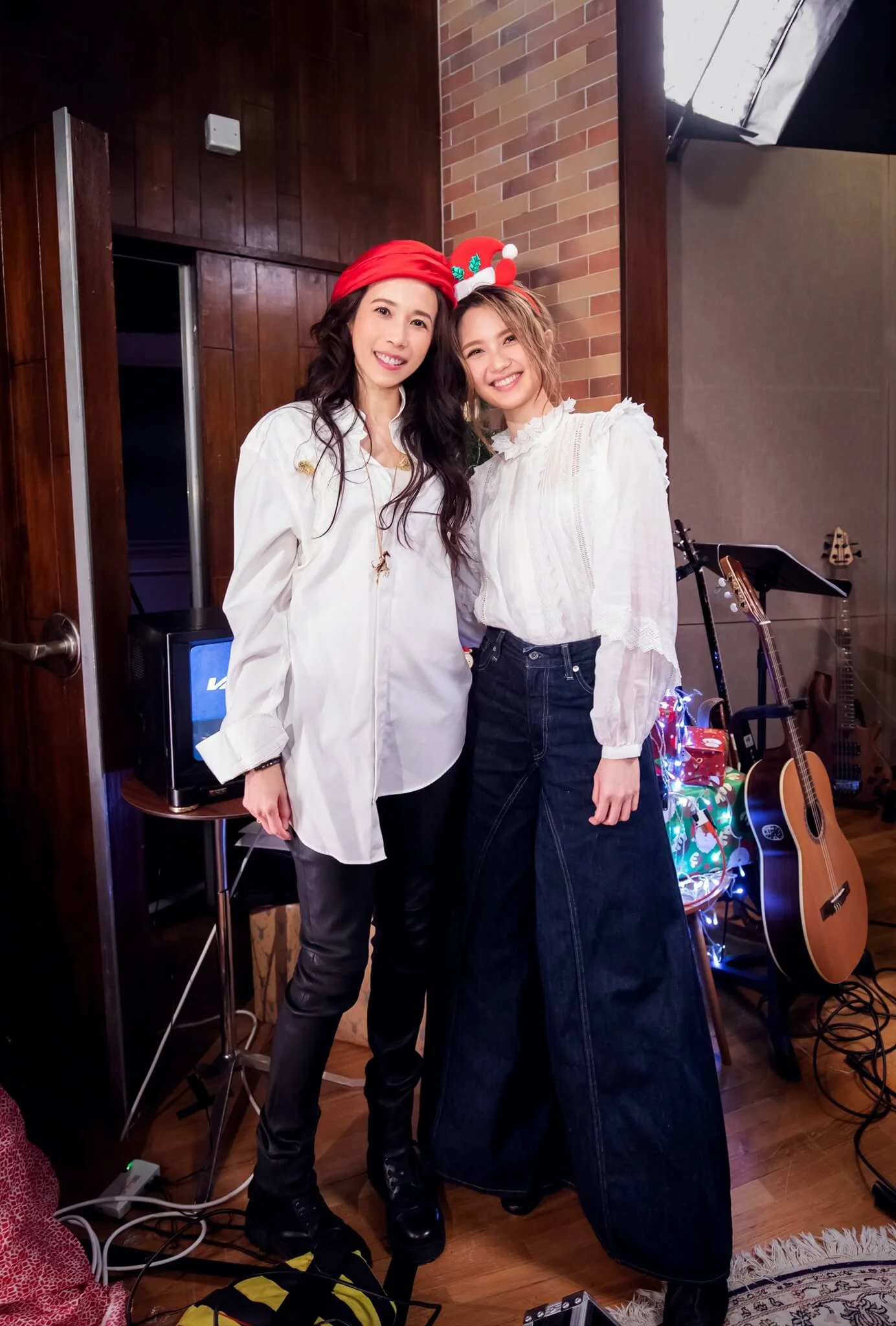 去年獲莫文蔚邀請，為她的新歌《原來…什麼都有可能》作曲，令Cath信心大增。