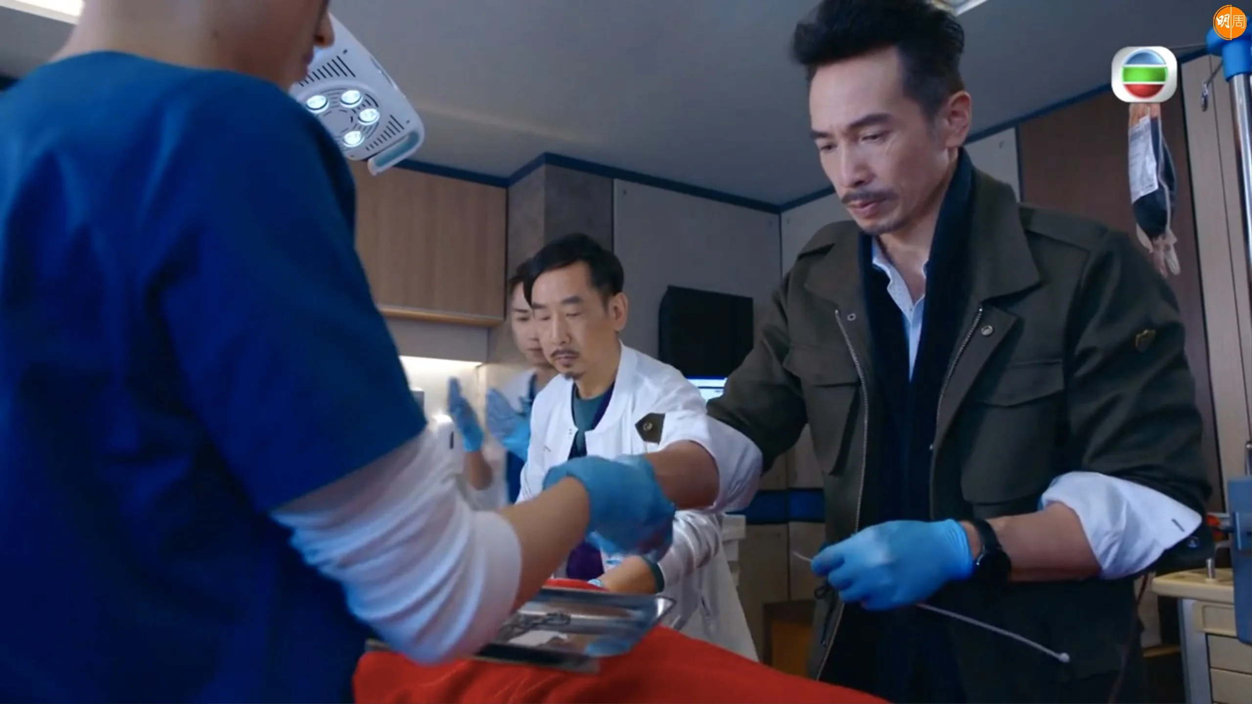 陳豪獲讚堅型。