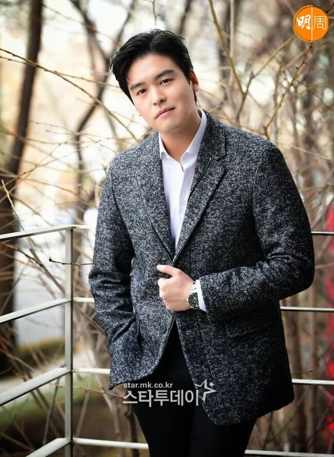 李章宇將在音樂劇中飾演玄彬當年角色李正赫