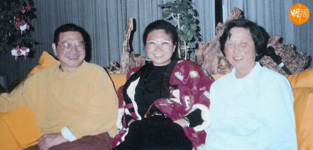 倪匡夫婦最疼女兒倪穗，他全心全力愛護女兒，以祈女兒有個幸福人生。