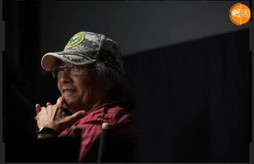 b4f8de7c-3c3d-47b3-bdc8-eafc4bc60bc3