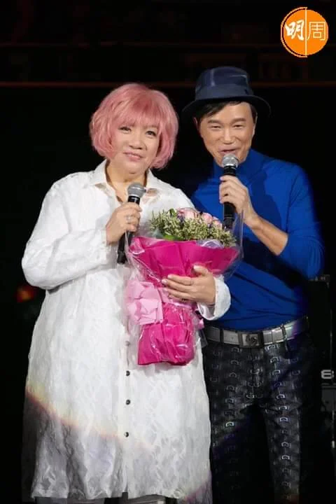 1e21c056-571b-4b21-8726-e6dd74bbf599