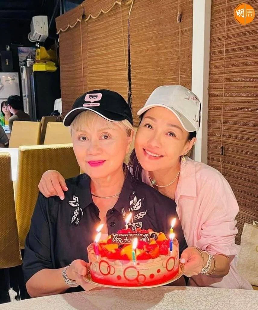 7cbb0dc7-df45-4b7a-b6cb-8ab5c80890a5