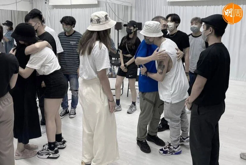 92aa765b-36ba-4109-b364-c933b7f07e8b