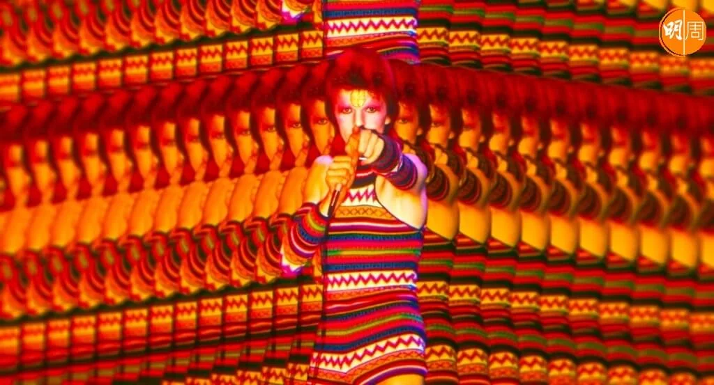 音樂紀錄片《Moonage Daydream》讓觀眾置身Bowie的奇幻藝術世界之中