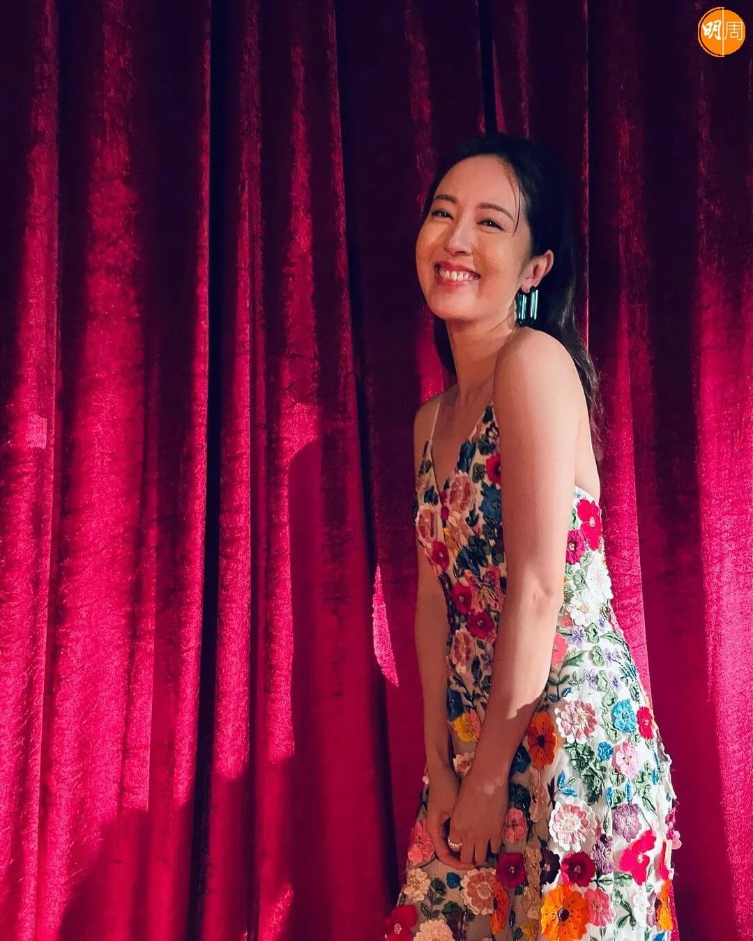 詩詠欲圓舞向舞台劇界發展。