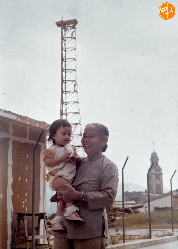 photo671002019143_inner_67-50-682-62-67-941-720-945