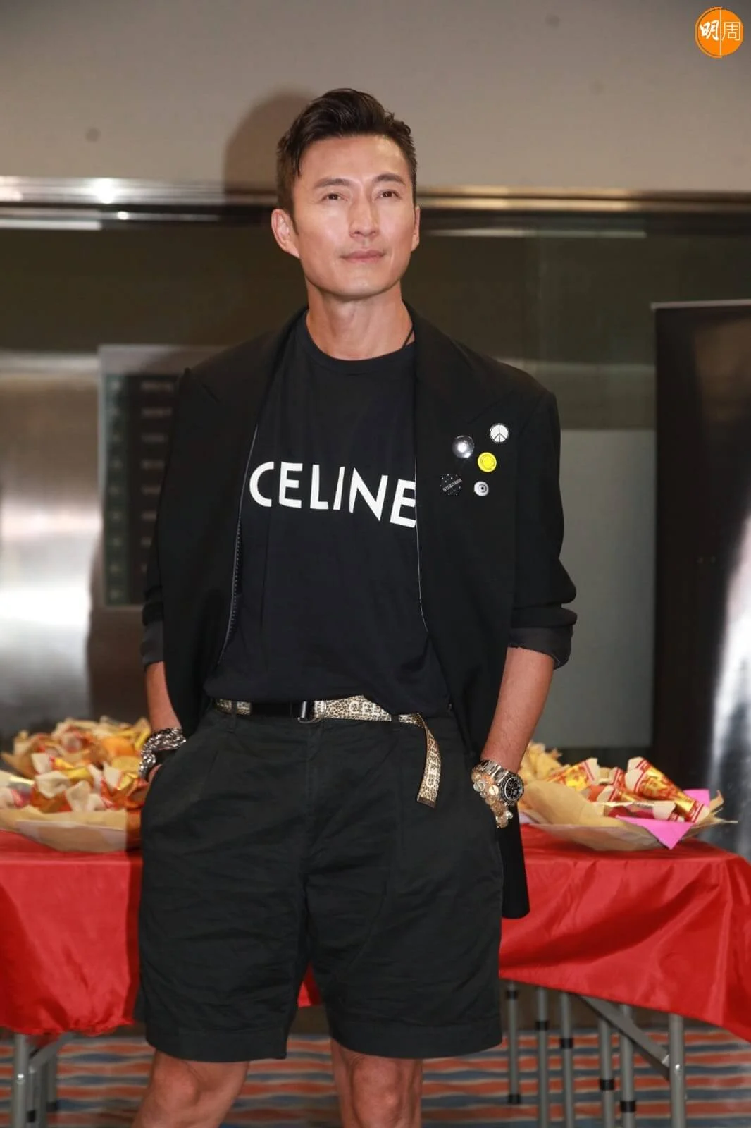 因為何超雲傳婚訊令舊情被翻,陳山聰話同太太都不介意。