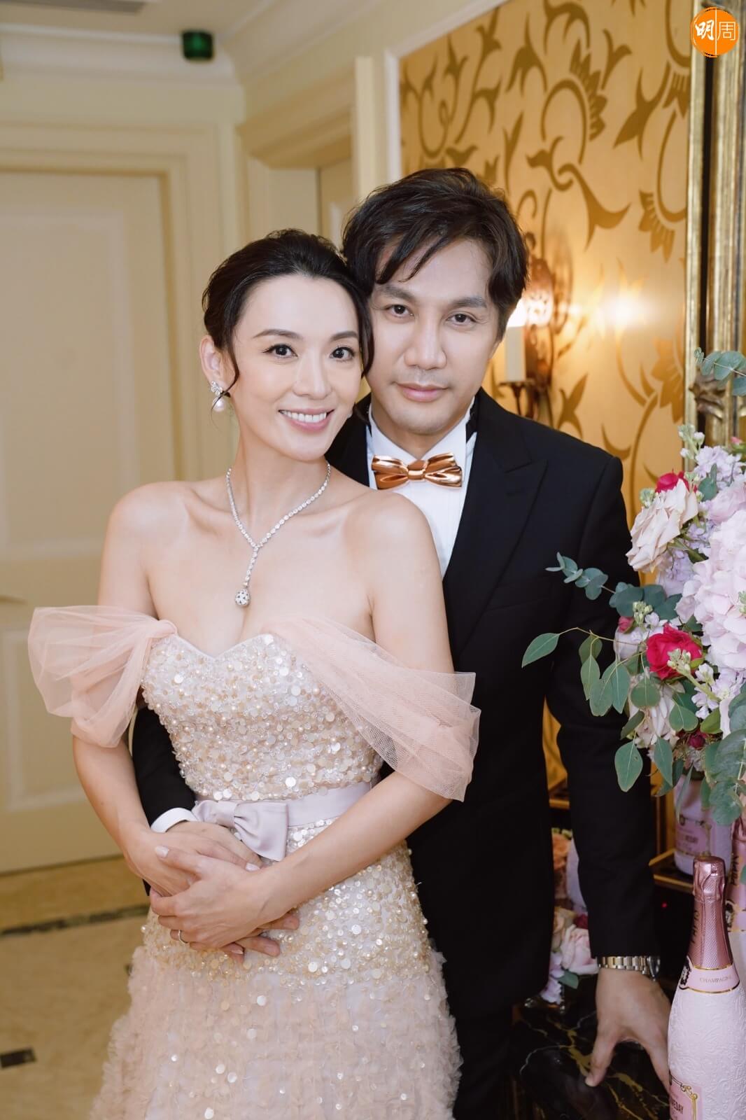 陳煒與陳國強醫生本周一舉行婚禮，正式成為陳太。