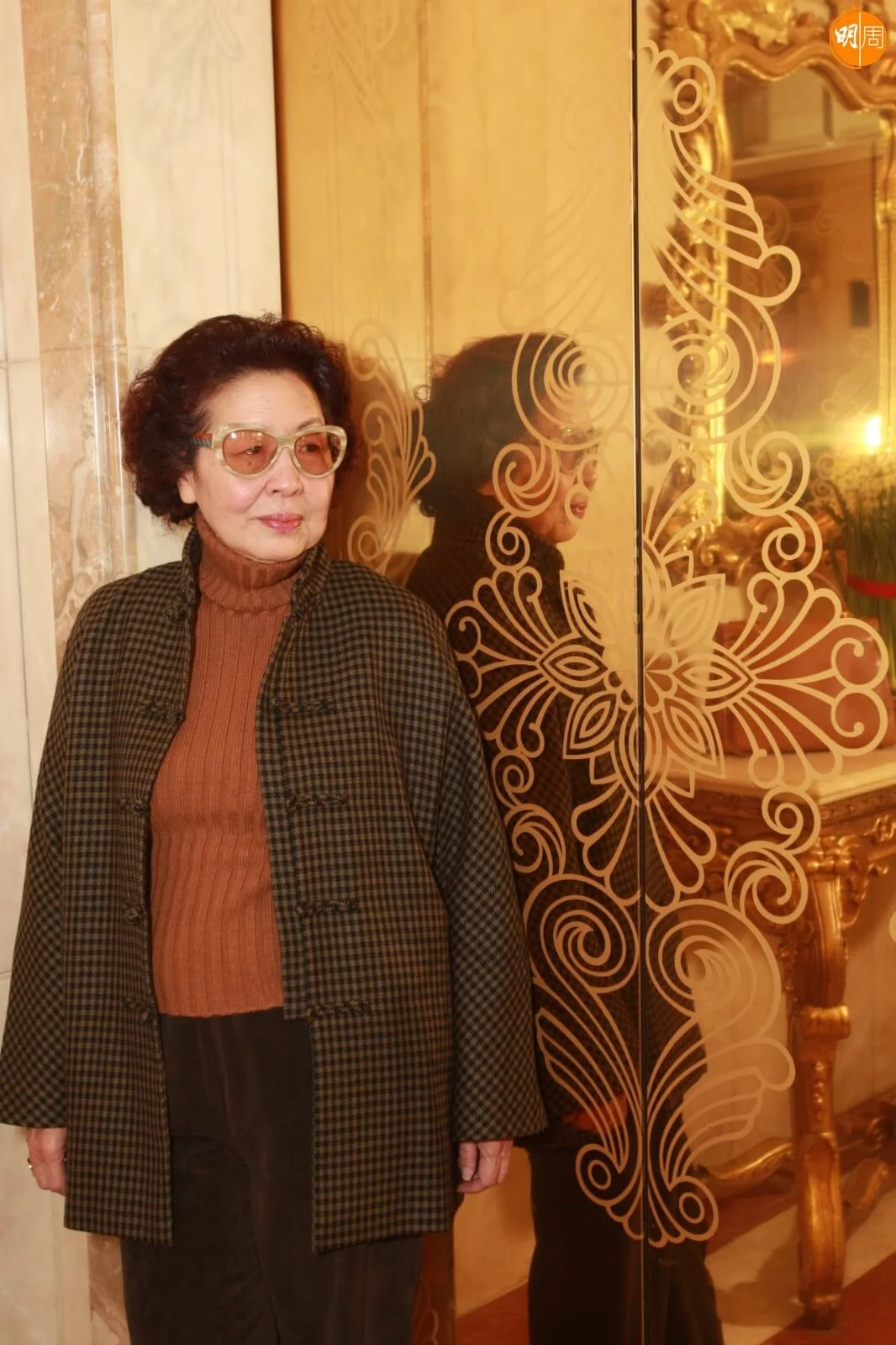 靜婷女兒指母親是自然老化去世。