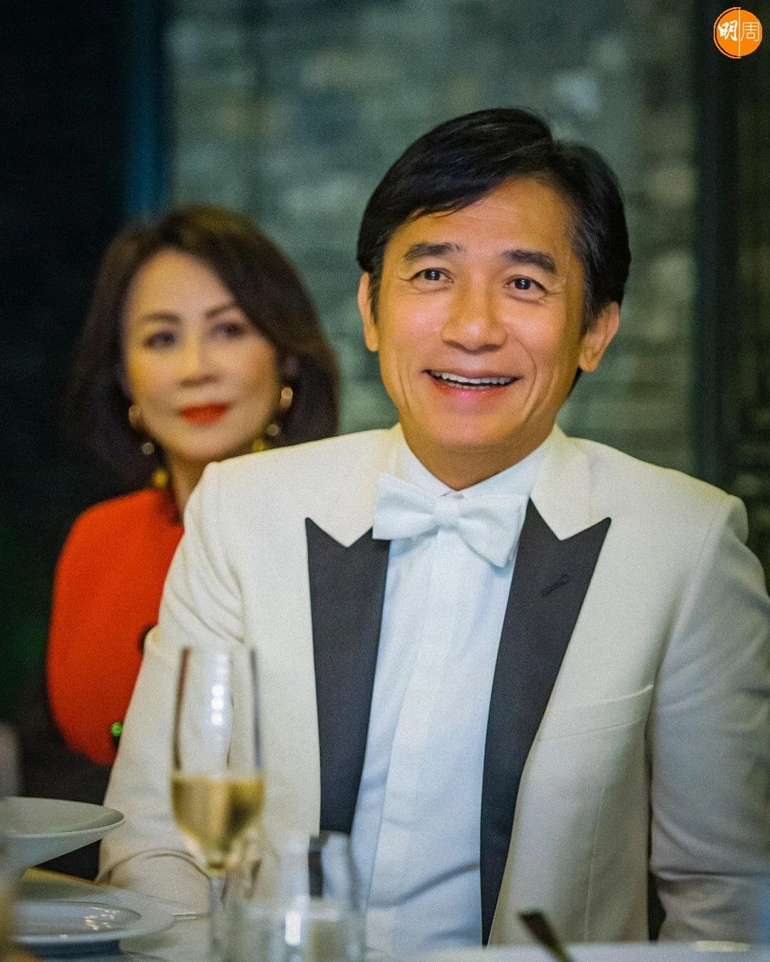 劉嘉玲對偉仔非常仰慕。