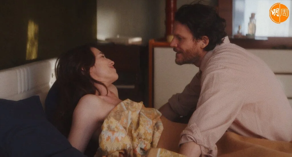 莎樂扮演的失婚母親，幾經跌撞覓到第二春。