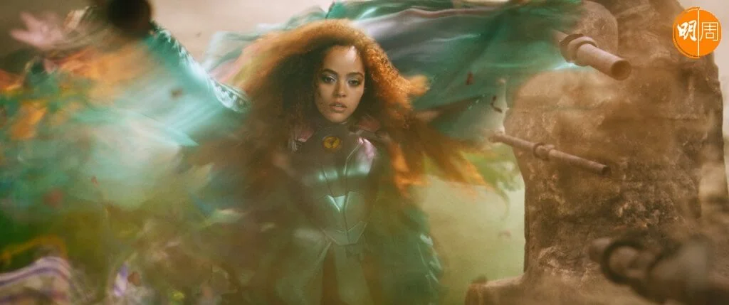 昆塔莎斯溫德爾飾演的「旋風/炫風」，造型及身上橙綠色彩激似《勇敢傳說之幻險森林》 女主角。