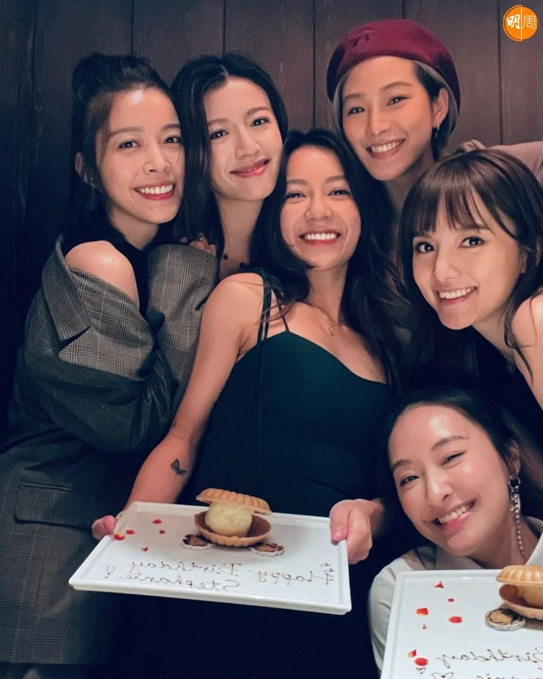 SÏXTERS久違的齊人，特別開心。