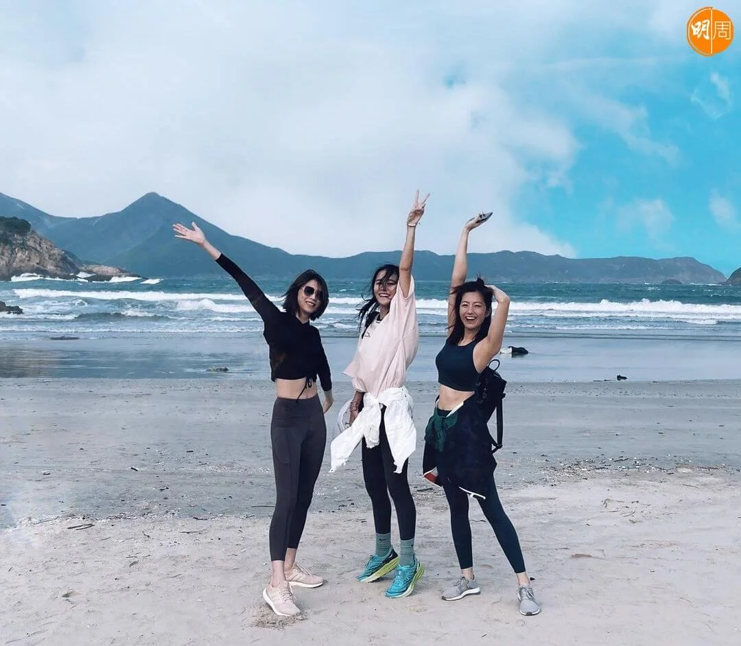 之前一日去行山仲話一個月後先再見。