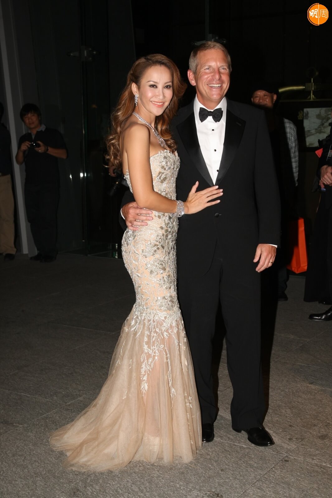 一一年李玟（CoCo）與拍拖八年，富商未婚夫樂裕民（Bruce Rockowitz）在香港一連兩日舉行世紀婚禮。