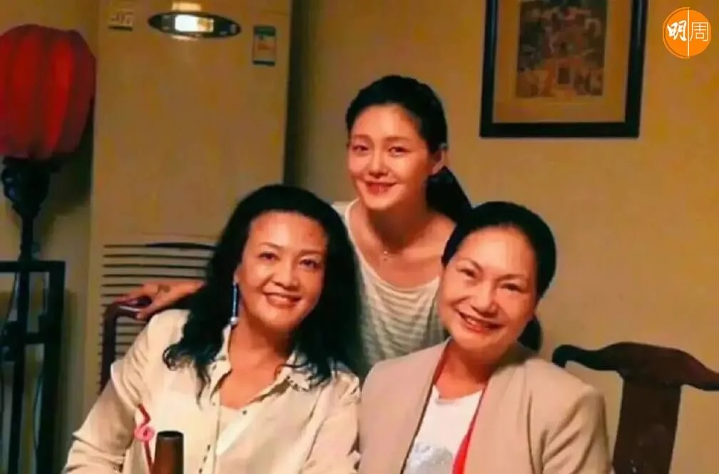 001na93ily1h8dtvp1s85j60ze0ow42202