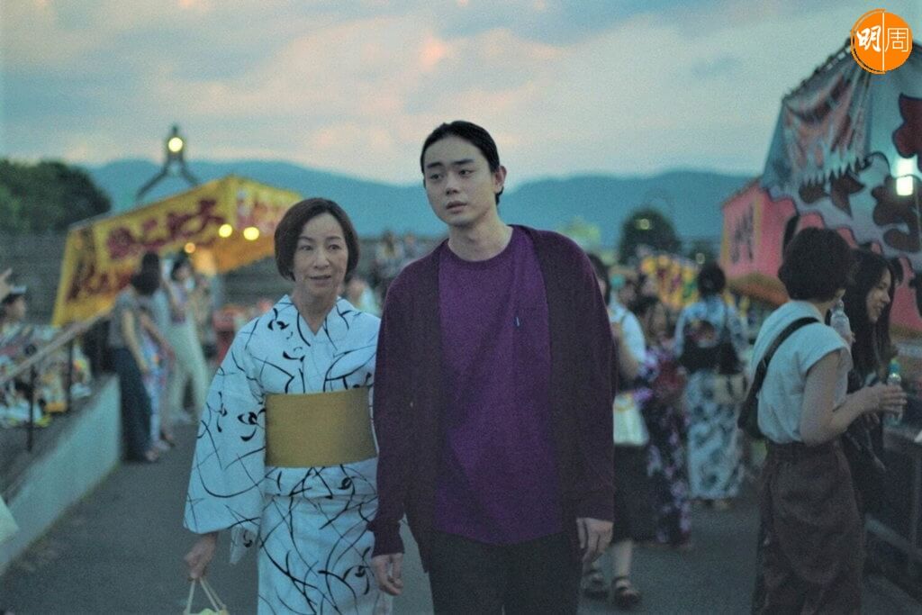 菅田將輝與原田美枝子合演的《百花》，是一部非一般的母子片。