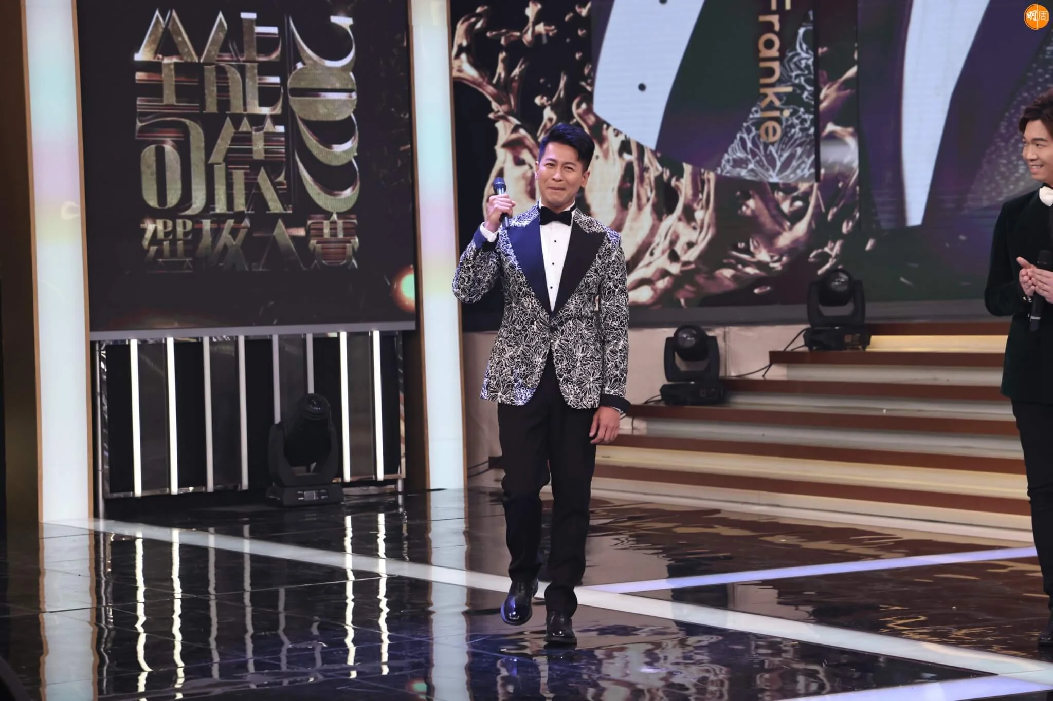 photo-resizer-2022_11_12_01_20_37