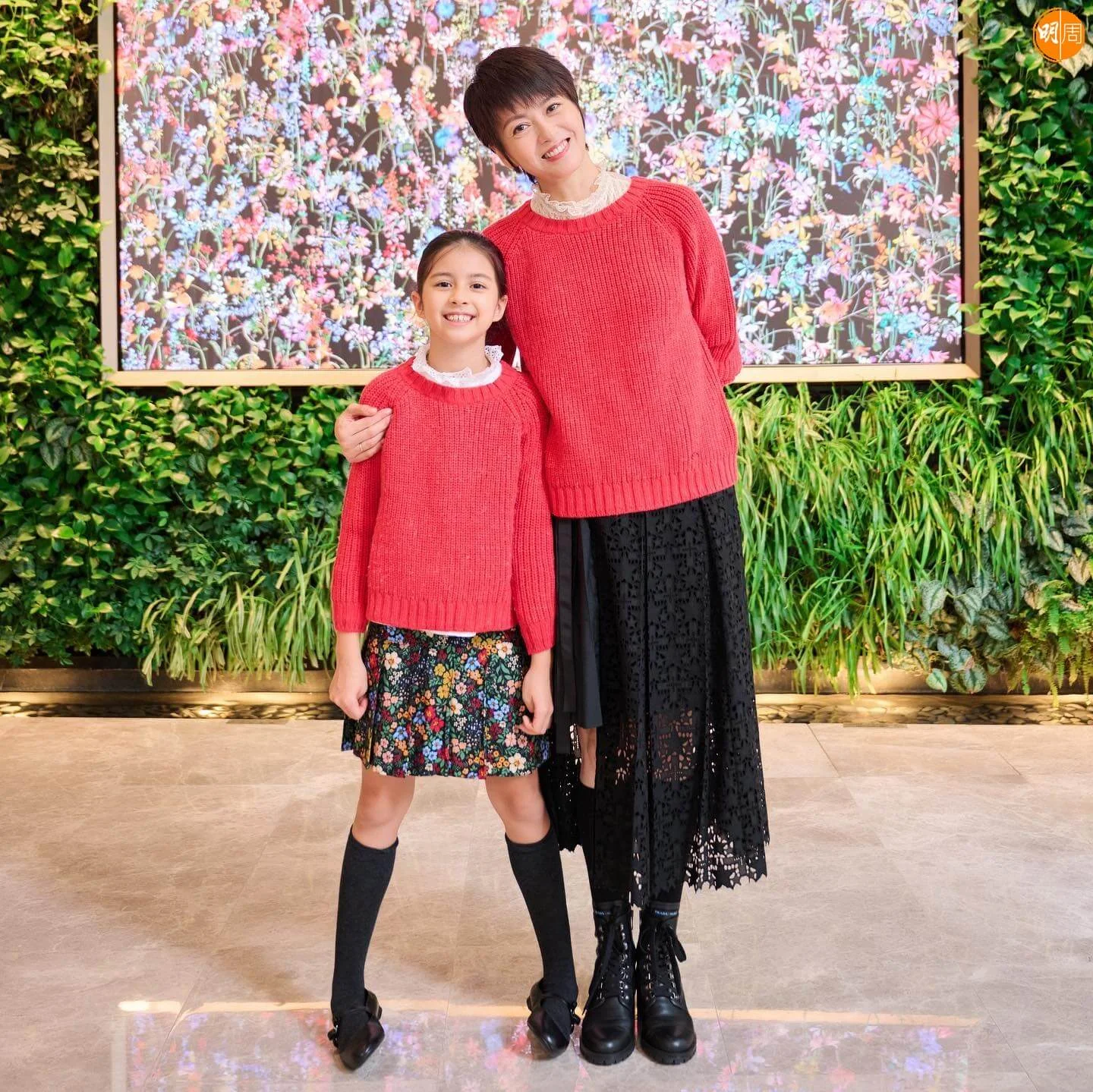 演唱會會否母女檔上場?Gigi說:「好搞笑,她知道我開演唱會,第一個反應是『咁我呢?』原來她擔心要返學無得去睇,囡囡在台下搖螢光棒都好開心。」