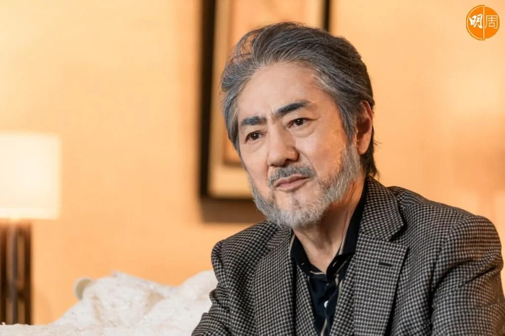 石原改嫁富豪市村正親，為了讓繼女圓夢。