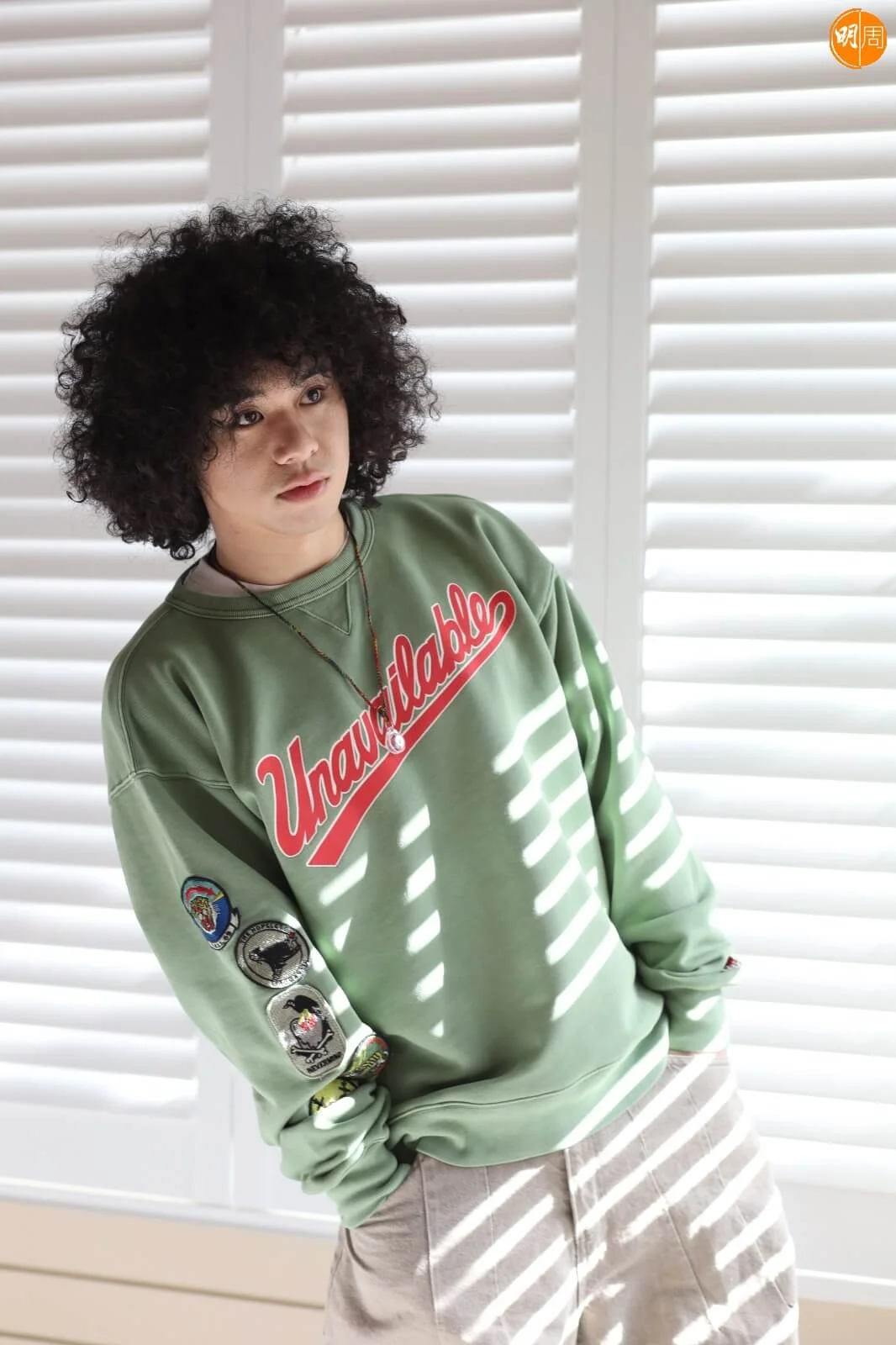 永遠Keep住爆炸頭Mike曾比特帶一公升護髮素開工│封面故事- 本地封面故事(影片) - 明周娛樂