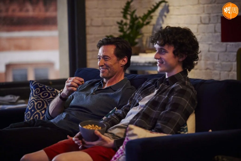 搬往跟曉治同住的兒子,表面裝開心,實際上是一個隨時爆炸的自殺炸彈。