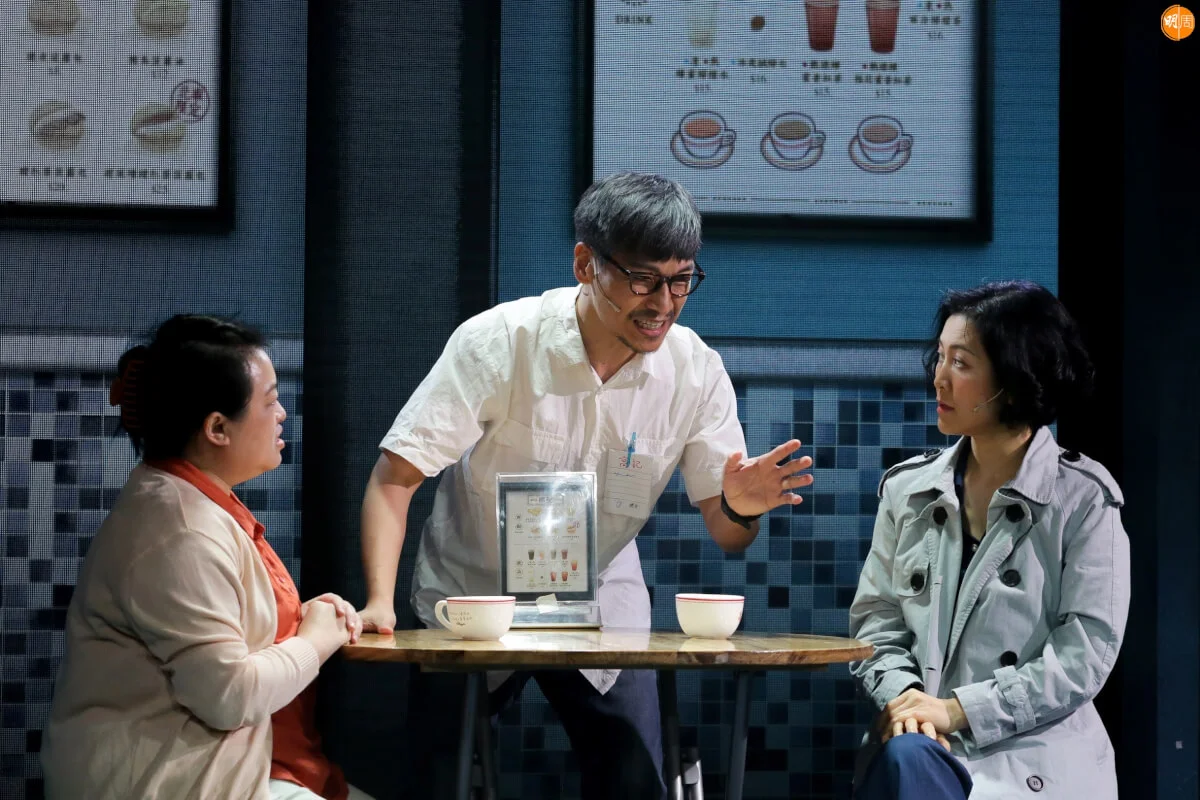 譚偉權在香港首個本土原創長壽音樂劇《我們的青春日誌》中飾演高立仁一角