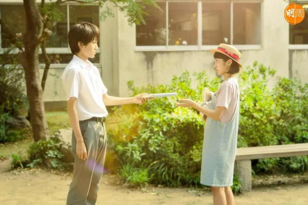 片中重現男女主角初中時的可愛有趣邂逅,劇情忠於漫畫原著。