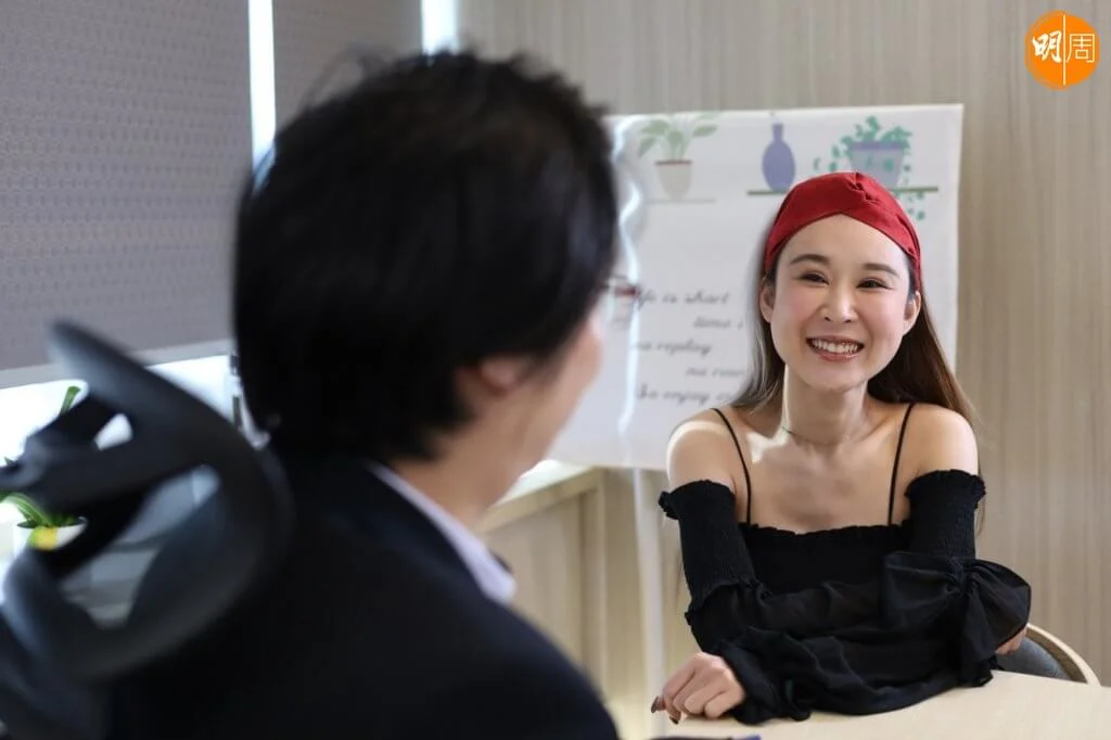 渴求愛情是人類的基本需求，魯莽地不顧一切求愛最容易墜入陷阱。