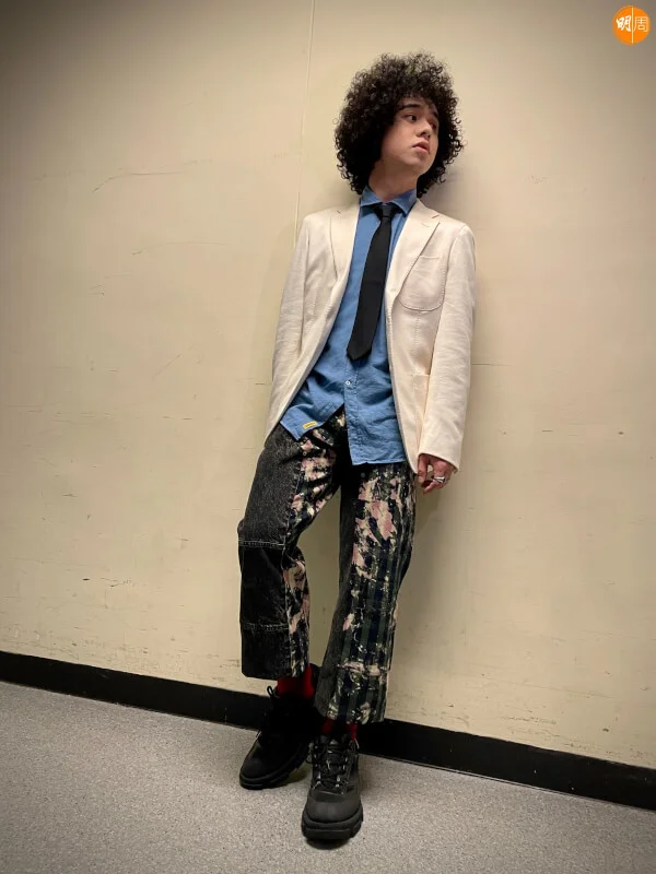 Mike第一次做真人騷主持，他和觀眾都好期待。