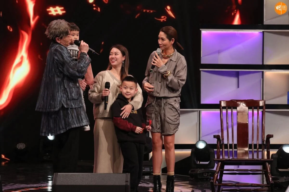 顏志恒獲老婆同埋兩位仔仔驚喜現身支持。