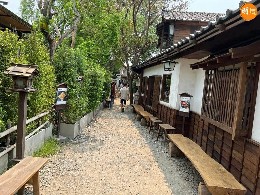 14064650-28ec-4d29-8782-bbf244feb2e9