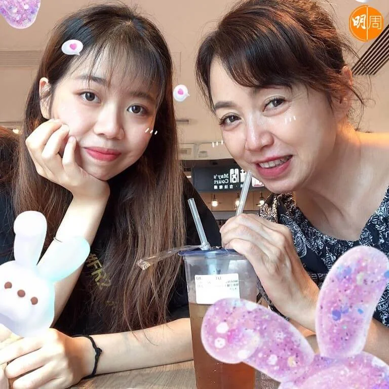 唐麗球及女兒Janelle