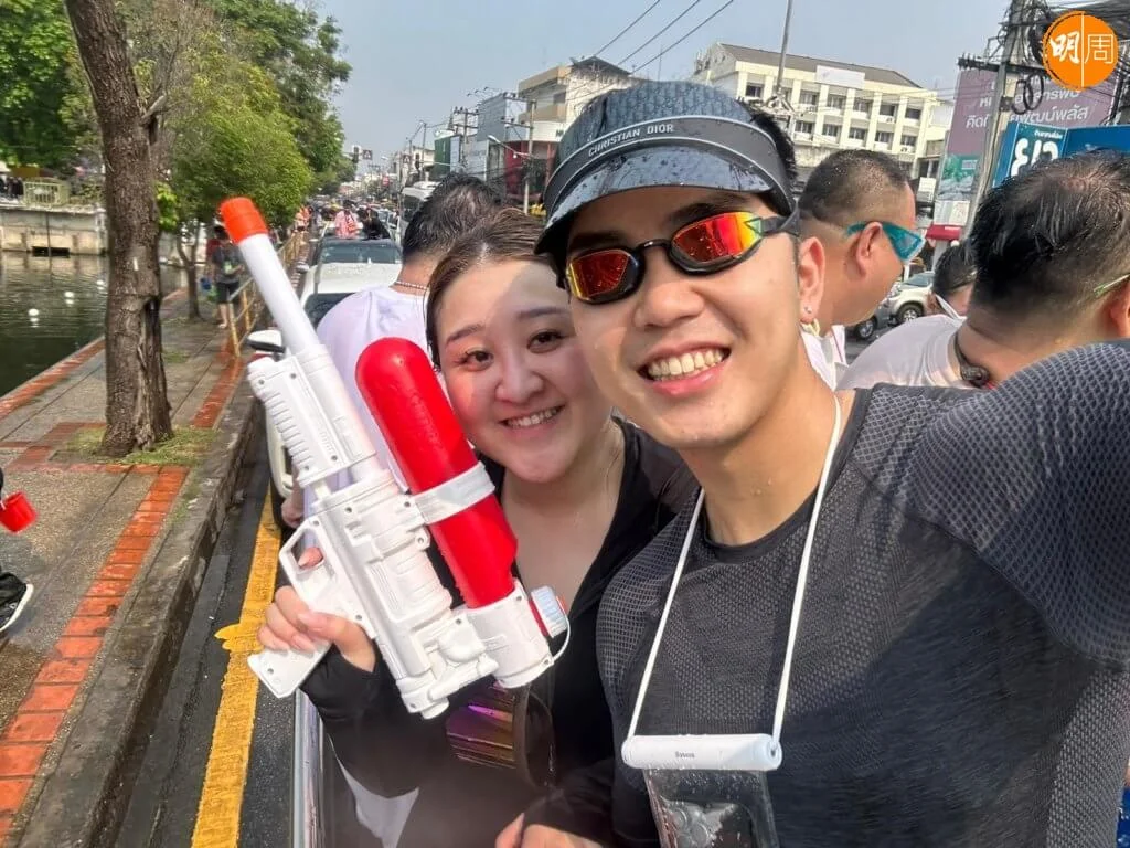 76212cd6-e293-4a0a-9eeb-9565d0df57dd