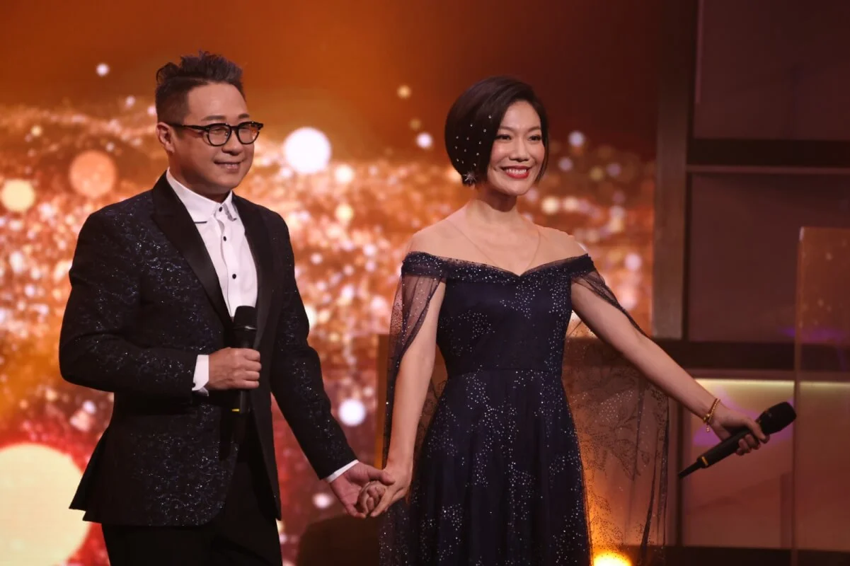 丁文俊同龍婷呢對緋聞男女合體,話題十足。