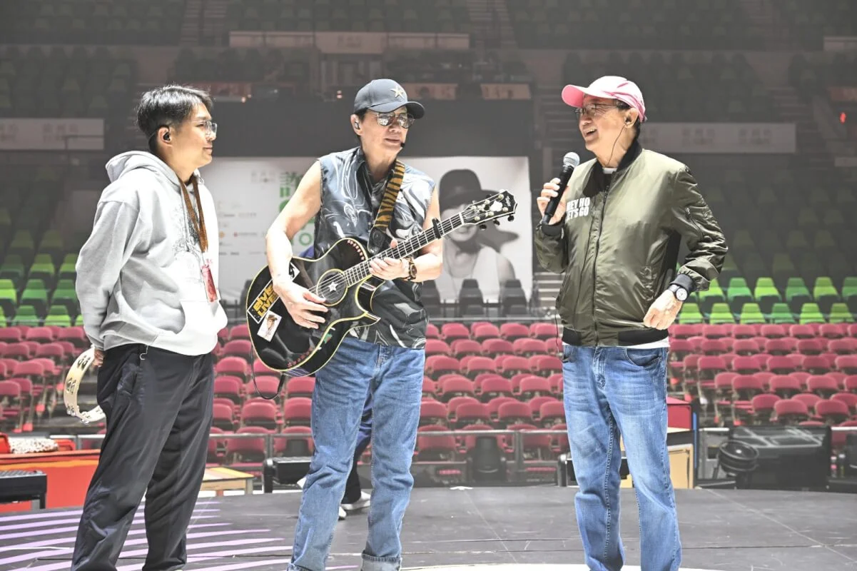 Sam紅館騷今晚正式開鑼。