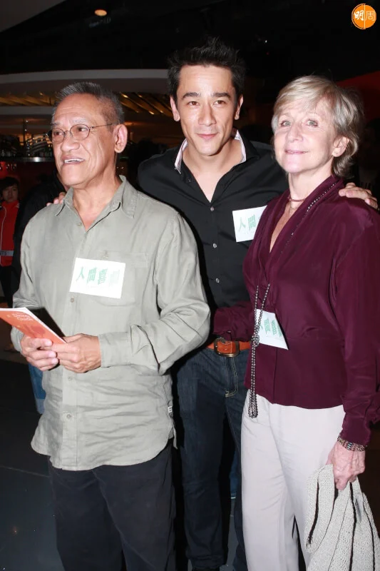 吳耀漢家屬希望保留私隱禁拍攝靈堂。