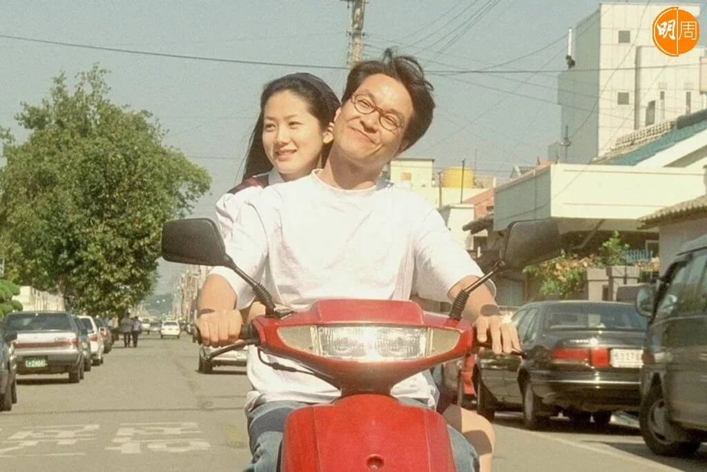 韓石圭與沈銀河合演的電影《八月照相館》已成愛情電影經典