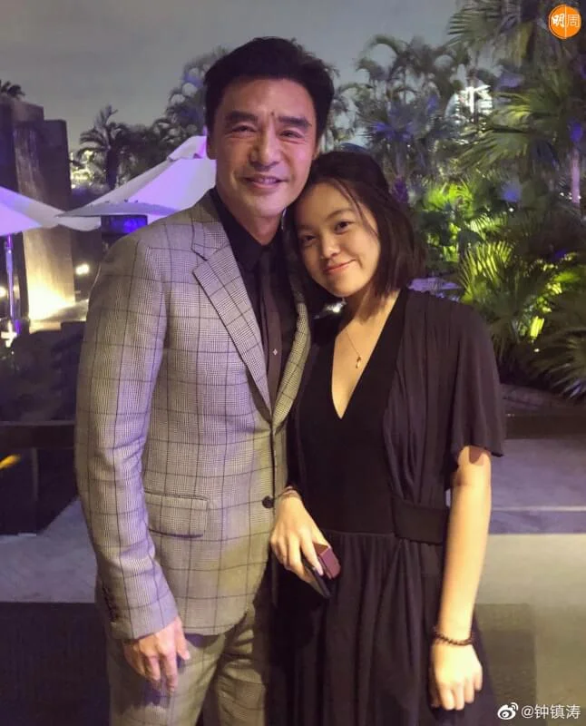 B哥哥覺得對大女嘉晴欠了解,感到內疚