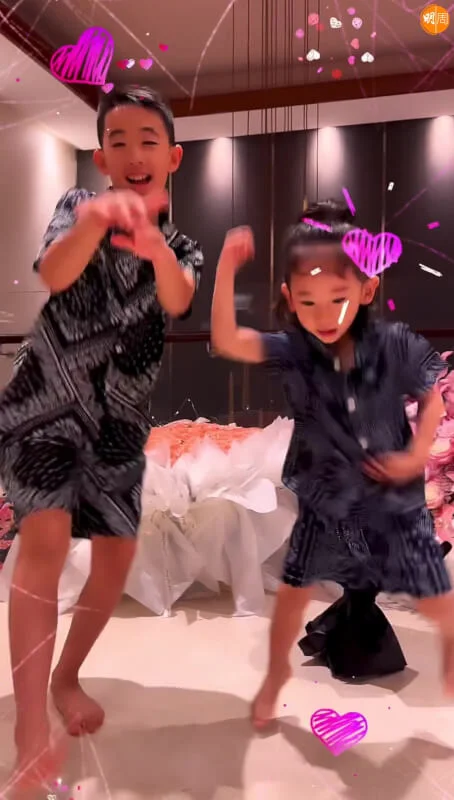 兩兄弟跳得好落力。