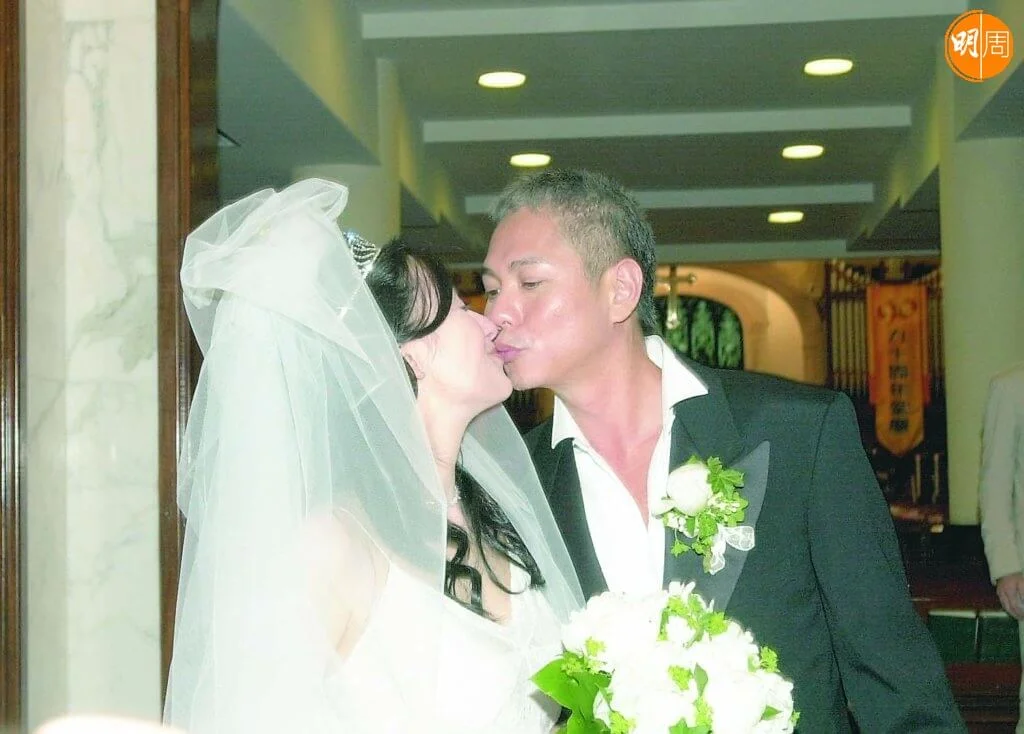 江欣燕2001年嫁夜店老闆吳積遜。