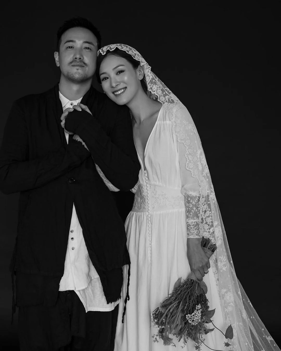 王敏奕與曾國祥結婚4周年。