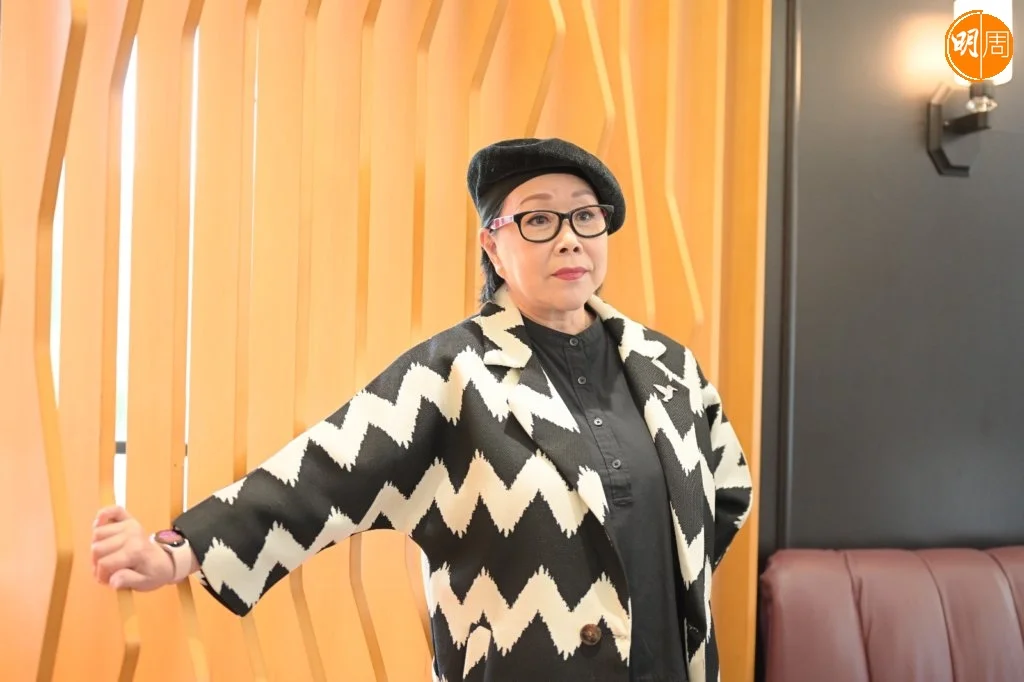 鳳姐病癒後更珍惜眼前人,包括家人和一齊合作的演出伙伴。