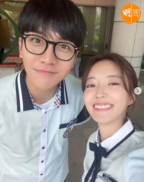 李世榮和李昇基在《依法相愛吧》中扮學生的造型,演起來也沒有違和感