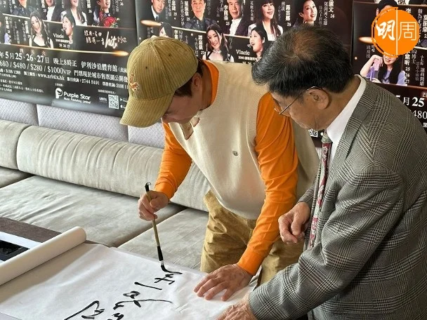 whatsapp-image-2023-12-18-at-2-42-15-pm-8