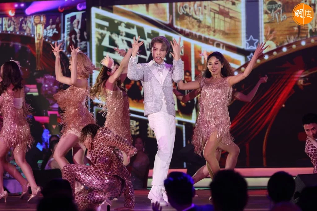 06bbc8c6-54ab-4cf6-a050-ad411738c93f