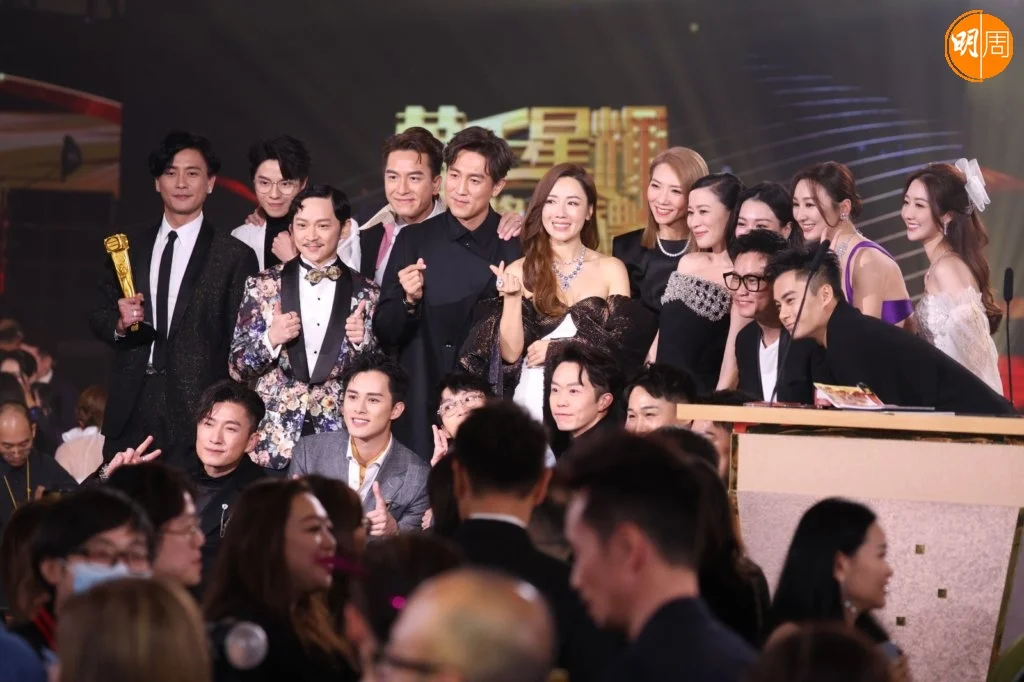 無綫一年一度的頒獎典禮，讓觀眾有機會一睹眾星閃耀的盛會。