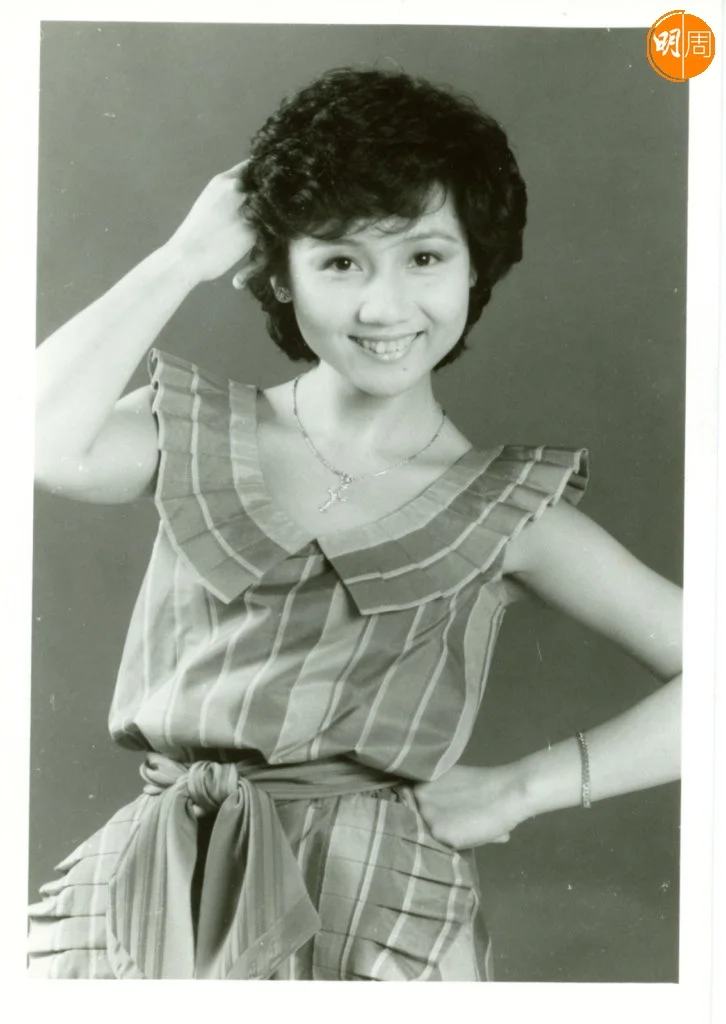 少女時代的張德蘭，已唱了不少卡通片歌、廣告歌和劇集歌。